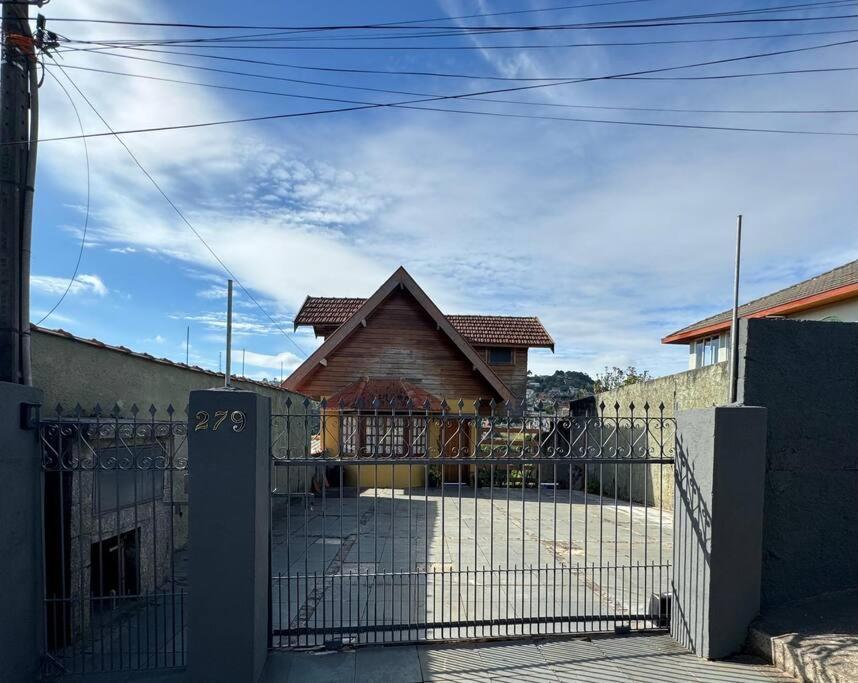 Refugio Da Mantiqueira Villa Campos do Jordao Bagian luar foto